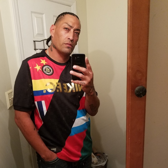 Meet your Posher, Anastasios - Picture 1 of 1